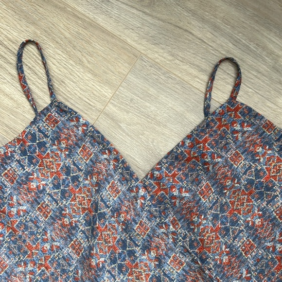 Veronica M Tank - Picture 2 of 2